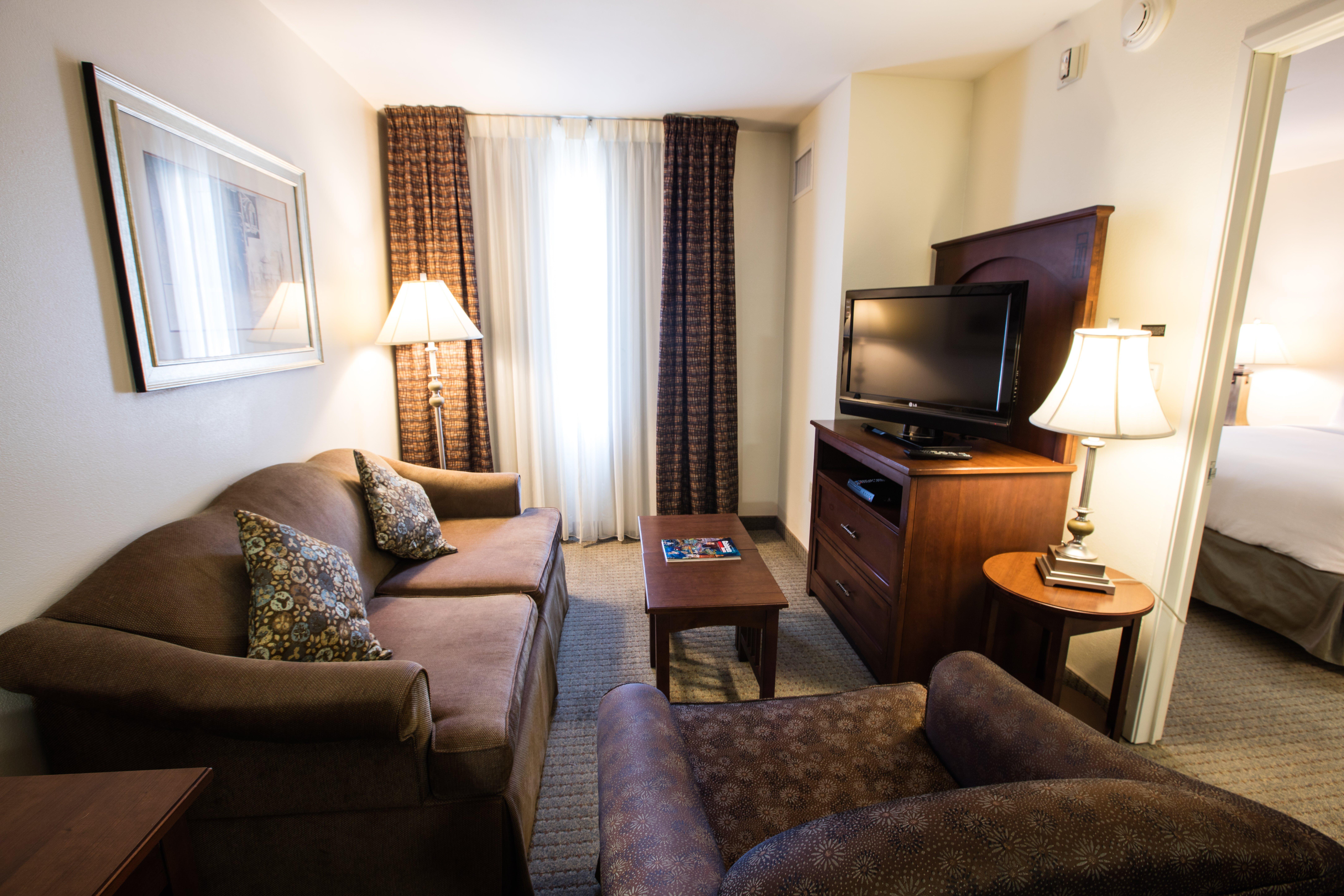 Staybridge Suites Austin Airport By Ihg Εξωτερικό φωτογραφία