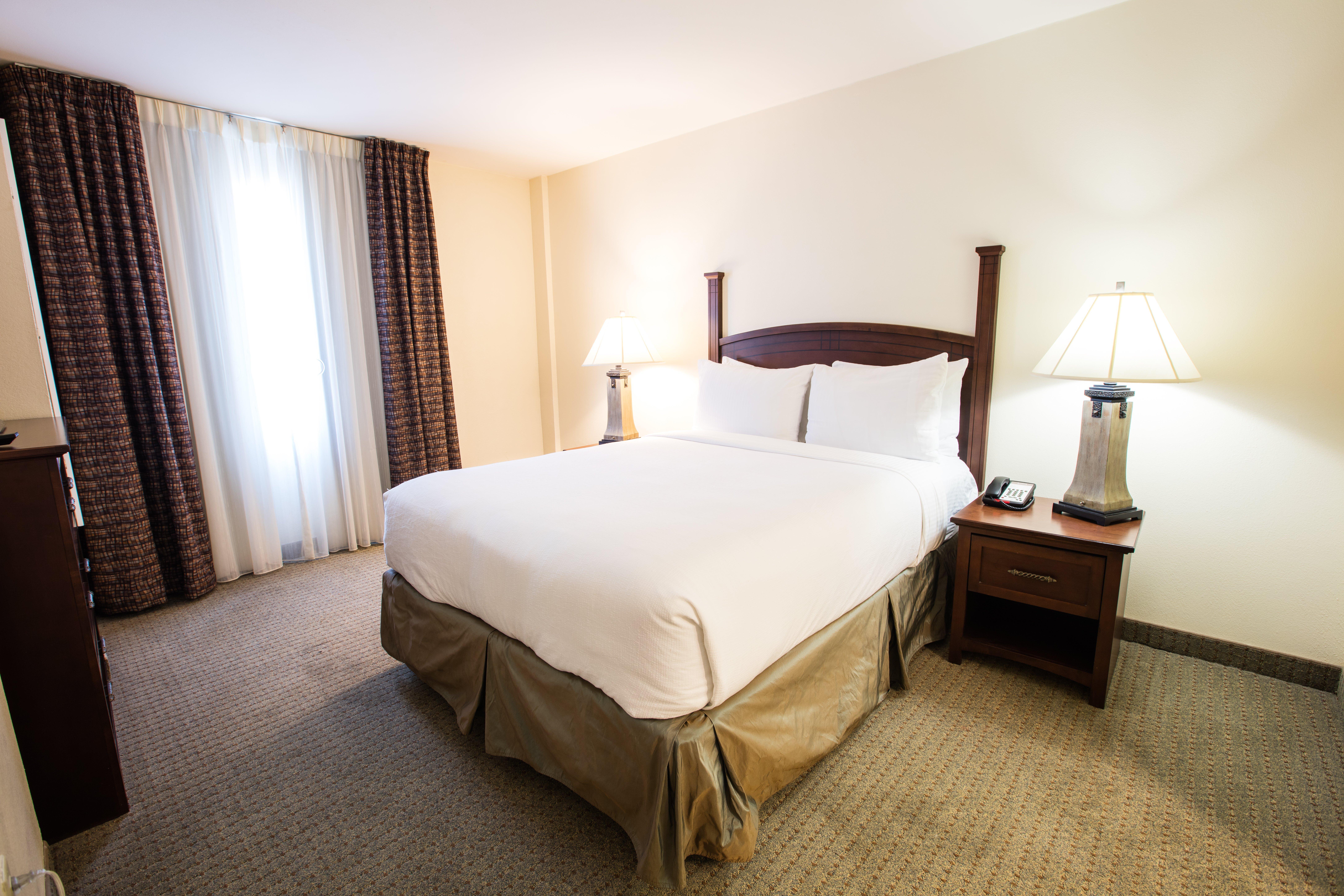 Staybridge Suites Austin Airport By Ihg Εξωτερικό φωτογραφία